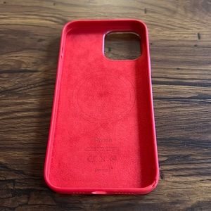 Apple iPhone 13 pro max phone case